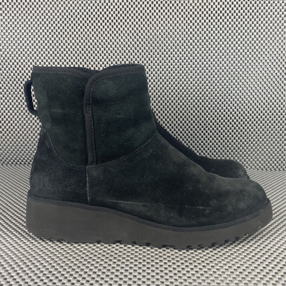UGG Kristin Wedge Ankle Boots Womens Size 7 Leather Boots Pull on Casual Outdoor